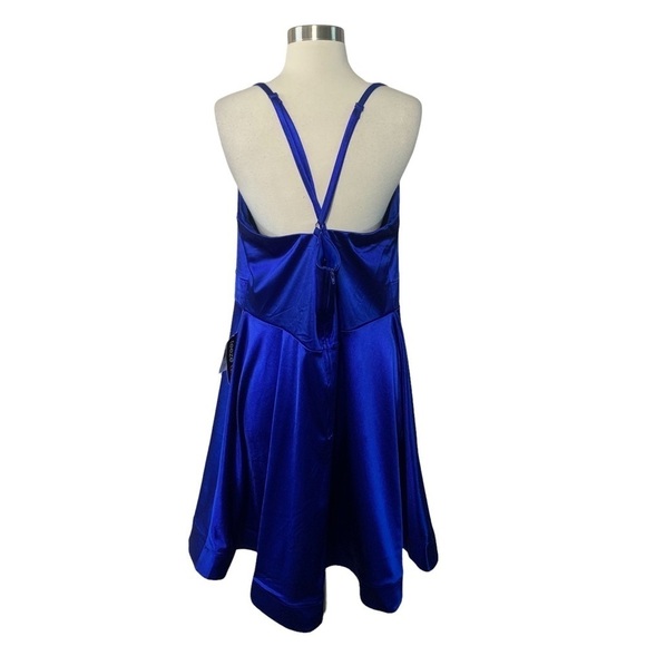 Teeze Me New With Tags Size 18 Blue Satin Cocktail A-Line Party Dress - Picture 3 of 13